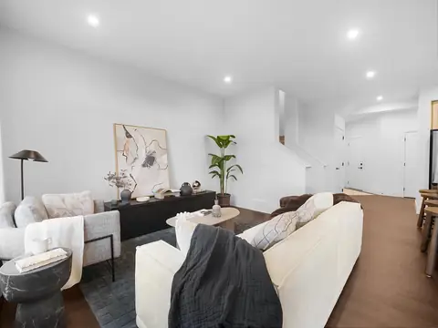 Landon at 59 Chartres Close — Wild North palette — photo of a finished landon, staged, photo 6 of 11